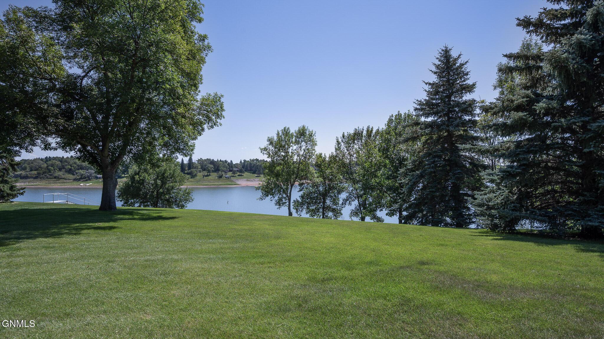 Image 1: 13-DSC_5804