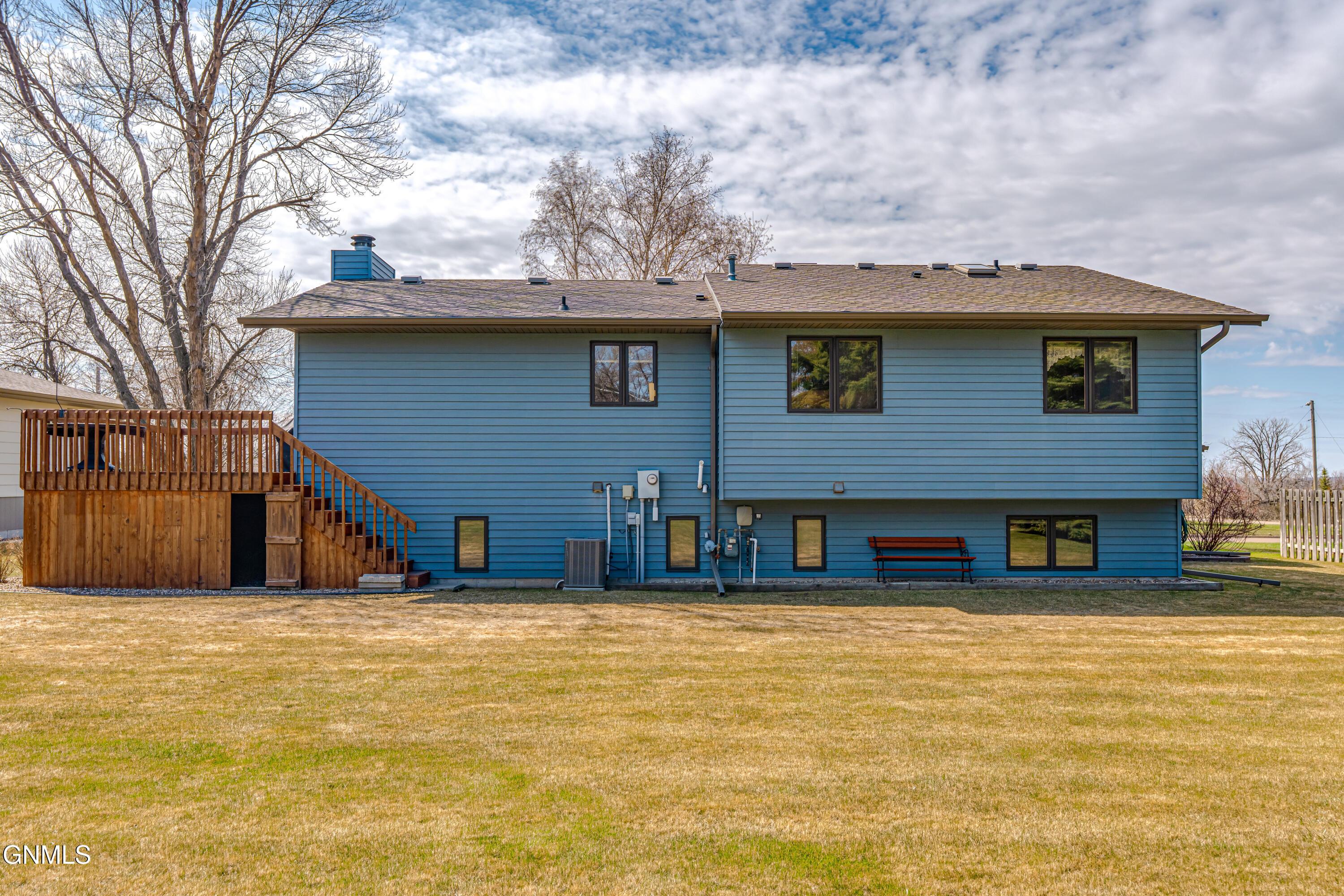 Image 3: 4103rdSt_0093