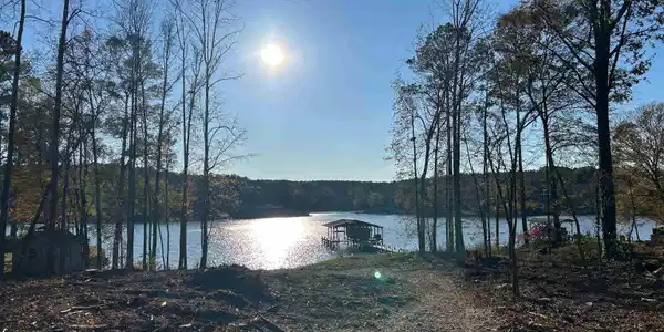 27 Inlet Point