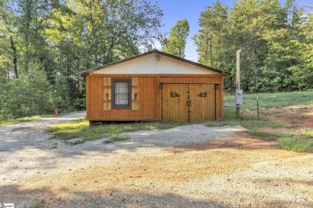4221 N Blue Ridge Drive