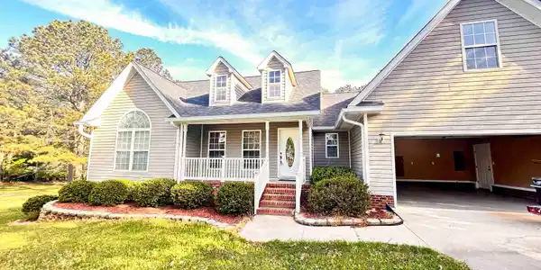 104 Arbor Court