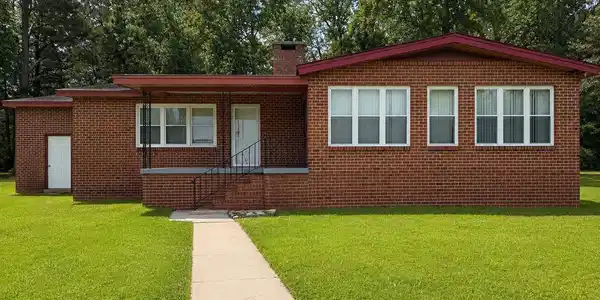 775 Pineland Shores Circle