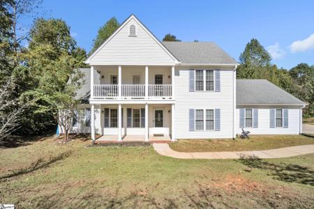 632 Revolutionary Drive
