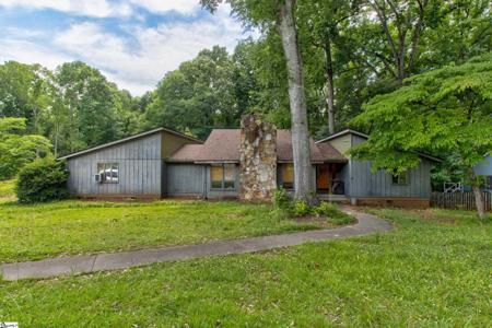 500 Oakwood Estates Drive
