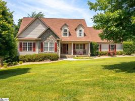132 Lakeshore Drive