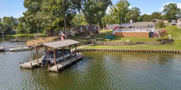 179 Pauls Shore Drive