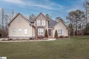 110 Mimosa Drive