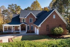 219 E Caledonia Court