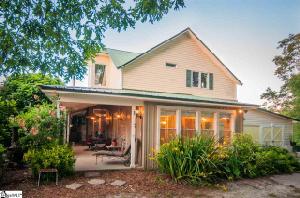 687 Burnt Tanyard Road
