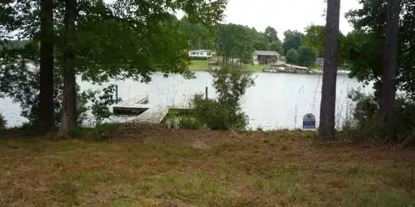 40 Cabin Cove