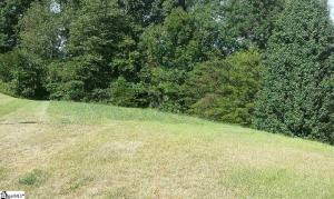 220 E Caledonia Court