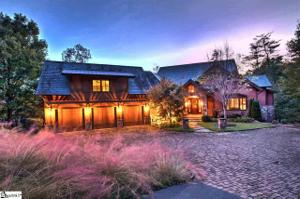 206 Pixie Moss Way