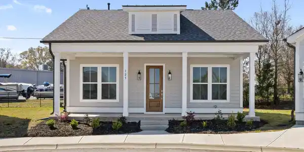 125 Cottage Lane