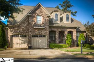 5 Double Crest Drive