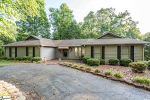 706 Lakewinds Boulevard