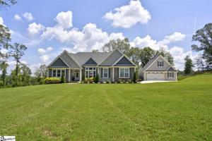 590 Shadow Lane