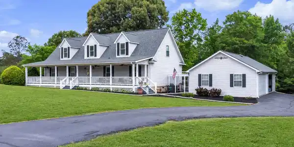 205 Stonewood Drive