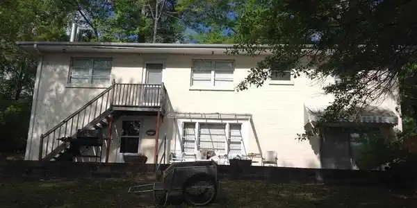 439 Pilgrim Circle