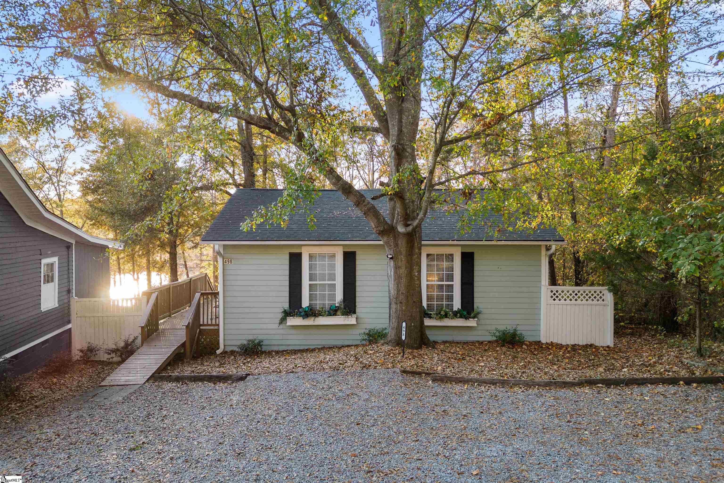 498 Coggins Shore Road, Inman, SC lhrmls01887243