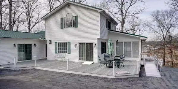 132 S Ruth Walker Road
