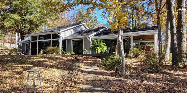 2264 Scurry Island Road