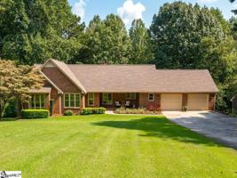 518 Lakewinds Boulevard