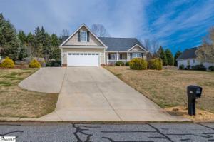 140 Brooke Lee Circle