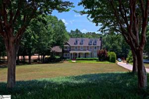 103 Willow Lake Court