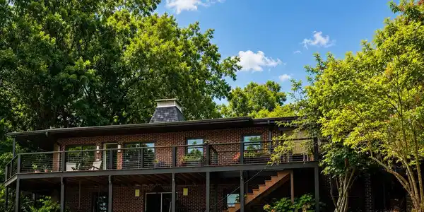 522 Sandshore Drive
