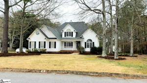 6 Lake Vista Court