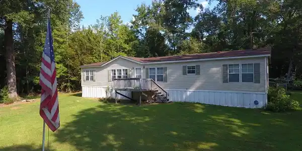 4105 Highway 72 221