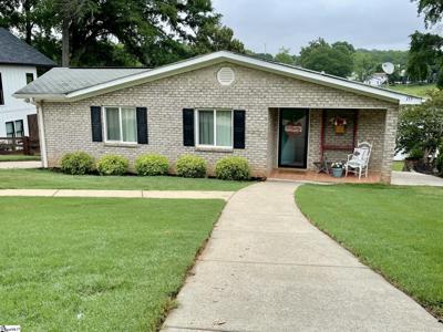 155 Lakeview Drive