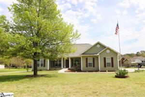 184 Crow Road