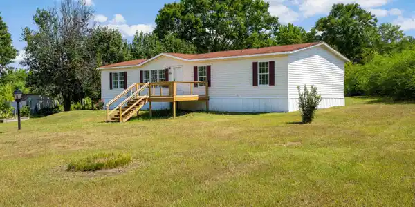 482 Burton Creekside Road