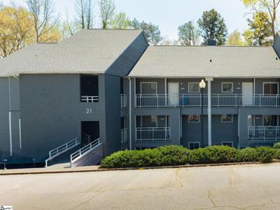 2101 Northlake Drive
