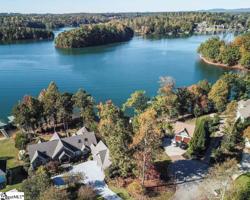403 Bay Hill Drive