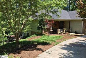 107 Blackfox Way