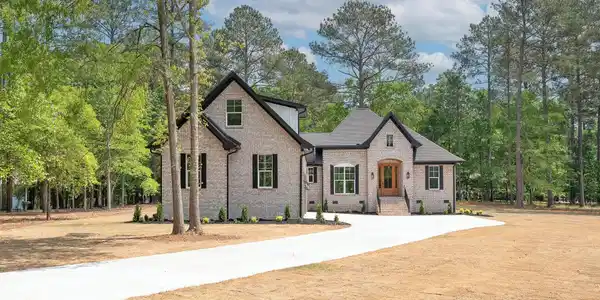 201 Compass Point