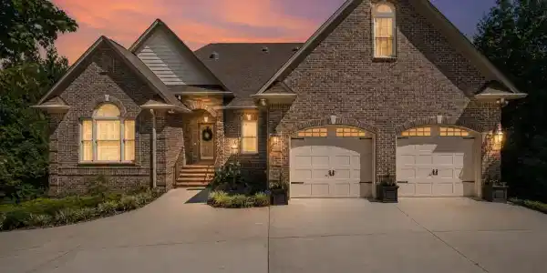 132 Neal Pointe Drive