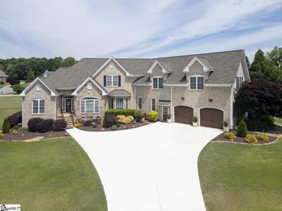 38 Shore Vista Lane