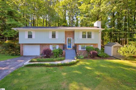 104 Laurel Lane