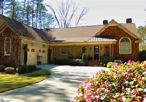 117 N Waterside Drive