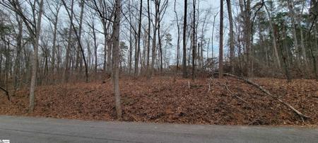 104 Quail Hollow Circle