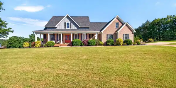 460 Harbour View Drive