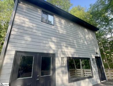 1017 River Road