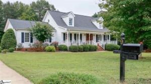 9 Brooke Lee Circle