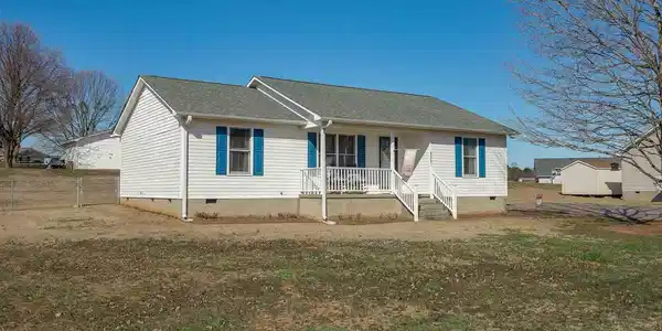4927 Highway 357