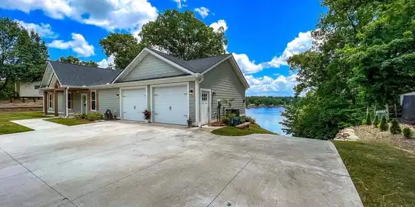 38 Alice Page Road