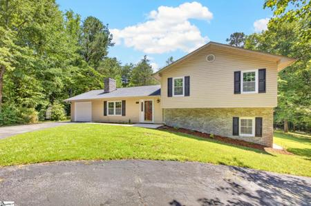 515 Hartwell Drive
