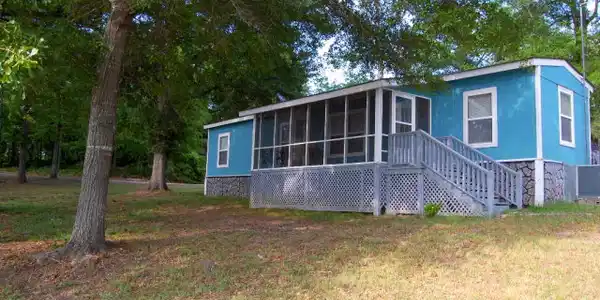 1053 Old Laurens/Greenwood Highway